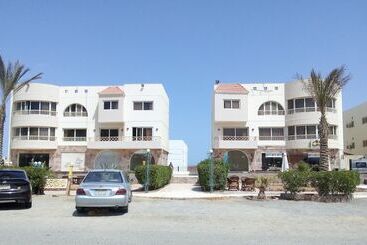 مُتل Marsa Alam Inn