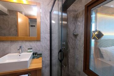 تختخواب و صبحانه The Green Park Hotel Sinop