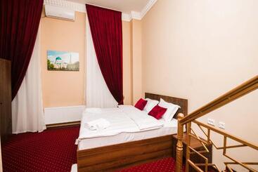 Boutique Hotel Shakh