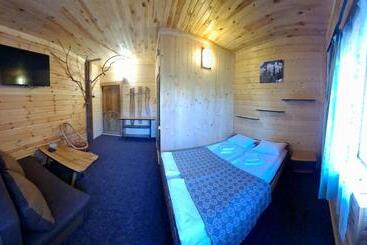 هتل Alpin Eco Chalet & Wellness