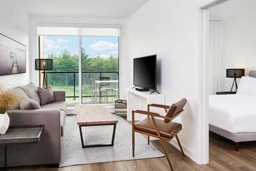 هتل Muskoka Bay Resort