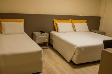 בית מלון כפרי Nhtel Superior