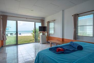 هتل Sabai Beach Resort