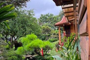 هتل Sora Homestay