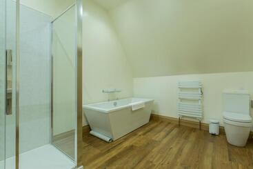 هتل Taypark House