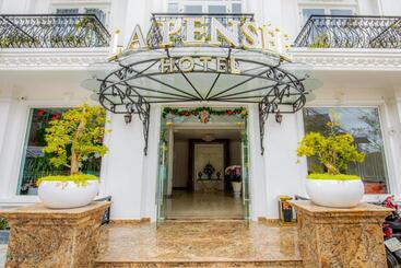 La Pense E Hotel   Dalat