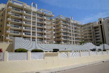 Apartamentos Argenta Caleta 3000