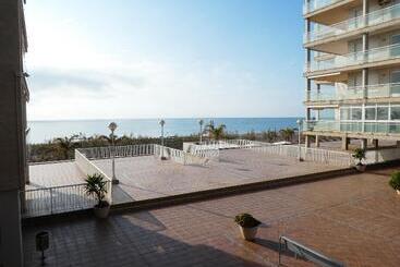 Apartamentos Argenta Caleta 3000