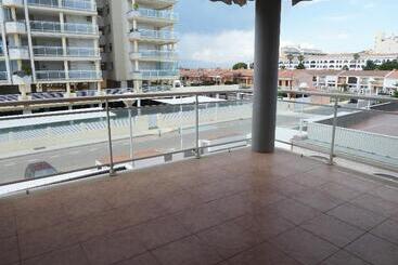 Apartamentos Argenta Caleta 3000