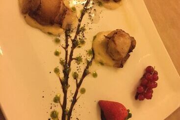 Grand Hotel Villa Parisi
