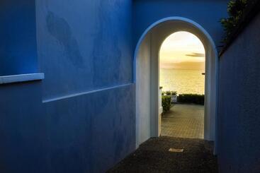 Grand Hotel Villa Parisi