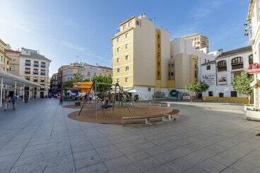 H A Hotel Trebol