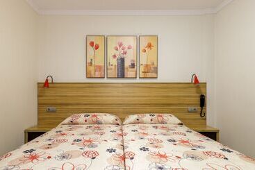 H A Hotel Trebol