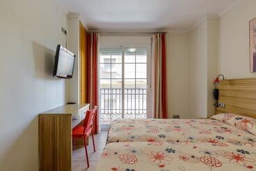 H A Hotel Trebol