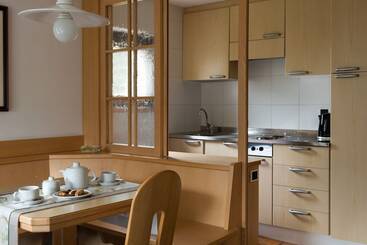 هتل Apartments Boè