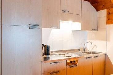 هتل Apartments Boè