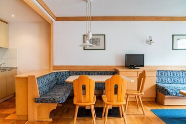 هتل Apartments Boè