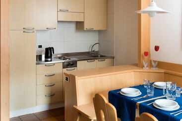 هتل Apartments Boè