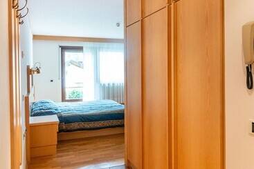 هتل Apartments Boè