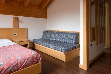 هتل Apartments Boè