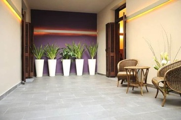 هتل Babel Boutique