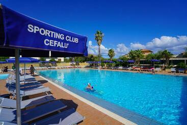 هتل Cefalù Resort   Sporting Club