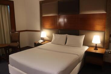 Gss Avenue Hotel Ex Delmon