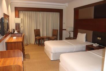 Gss Avenue Hotel Ex Delmon
