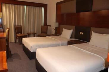 Gss Avenue Hotel Ex Delmon