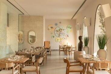 هتل Dusit Thani Lakeview Cairo