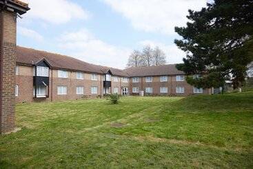 هتل Farmhouse Innlodge By Greene King Inns