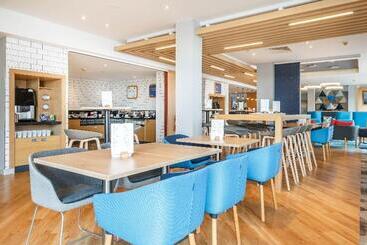 هتل Holiday Inn Express Walsall M6, J10, An Ihg