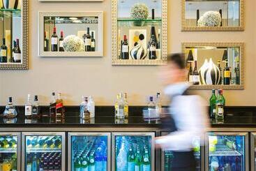 هتل Ibis Deira Creekside Dubai
