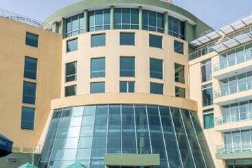 Ivana Palace Hotel   Free Parking