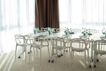 Kyriad Prestige Hotel Clermont Ferrand