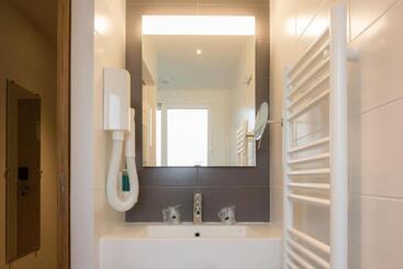 هتل La Regence