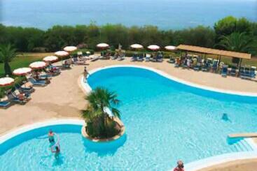 Отель Mclub Cala Regina