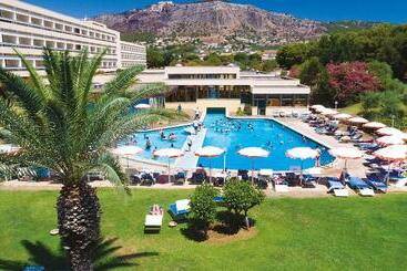 هتل Mclub Lipari