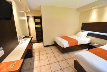 Отель Monte Selva Spa Termal