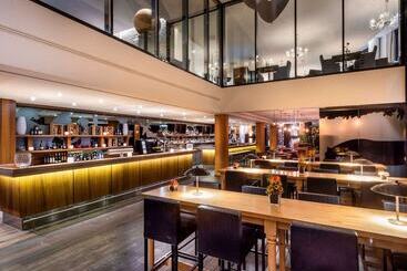 Mövenpick Hotel Stuttgart Airport