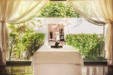 هتل Sofitel Angkor Phokeethra Golf & Spa Resort