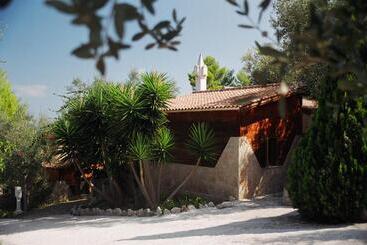 هتل Tenuta Molino Di Mare