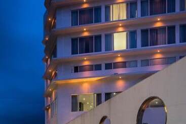 هتل The Park Navi Mumbai