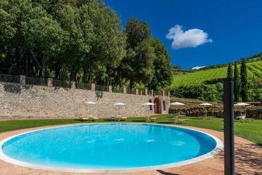 هتل Villa Campomaggio Resort & Spa