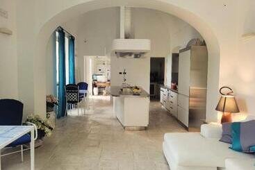 هتل Villa Lara