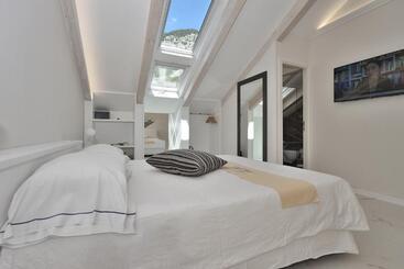 هتل Villa Lara