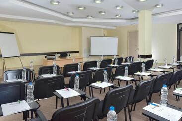 Rhodopi Home Hotel Chepelare   Half Board & Wellness