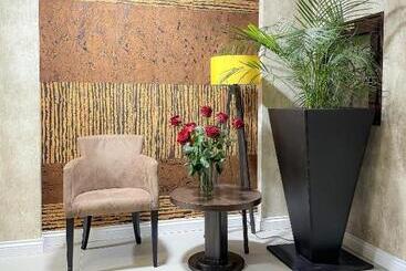 Rhodopi Home Hotel Chepelare   Half Board & Wellness