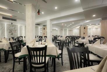 Rhodopi Home Hotel Chepelare   Half Board & Wellness