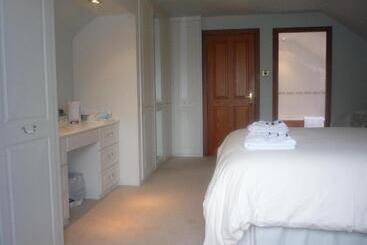 Westacre Bed & Breakfast